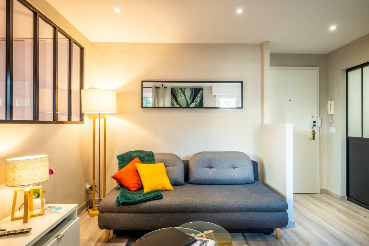 Le Chatelet- Parking Gratuit - Cosy Et Design - A 10 Mn De Geneve Annemasse Eksteriør bilde
