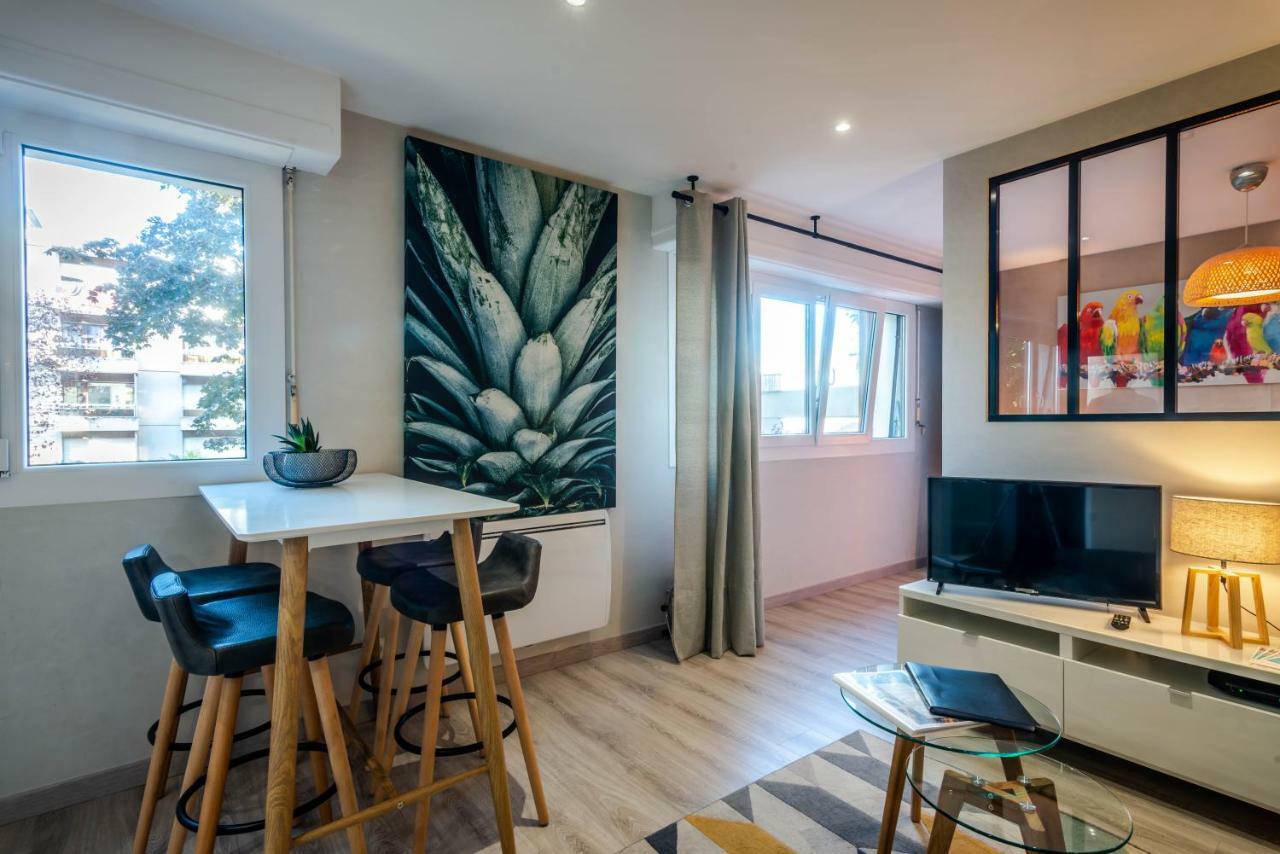Le Chatelet- Parking Gratuit - Cosy Et Design - A 10 Mn De Geneve Annemasse Eksteriør bilde